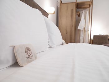 Anastazia Luxury Suites & Rooms