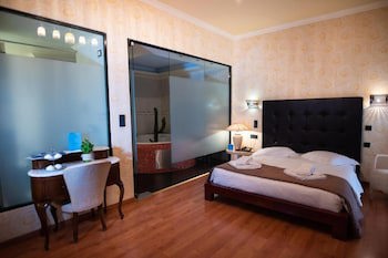 Anastazia Luxury Suites & Rooms