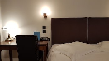 Anastazia Luxury Suites & Rooms