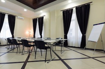 Belgrade City Hotel