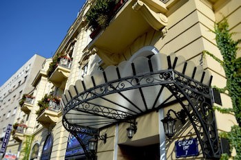 Belgrade City Hotel