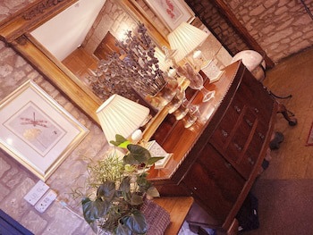Inn For All Seasons
