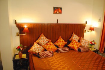 Hotel Harmony