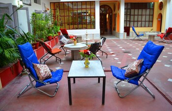 Hotel Harmony