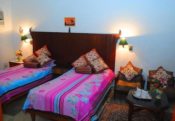 Hotel Harmony