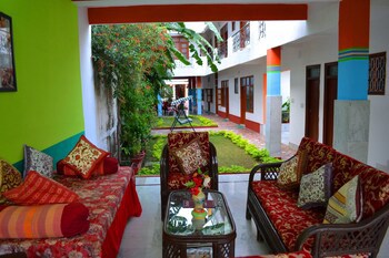 Hotel Harmony