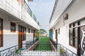 Hotel Harmony