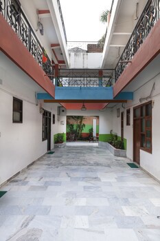 Hotel Harmony