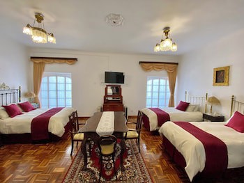 Hotel De Su Merced