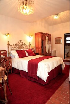 Hotel De Su Merced