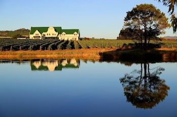 Cana Vineyard Guesthouse
