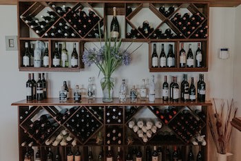 Cana Vineyard Guesthouse