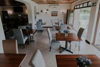Cana Vineyard Guesthouse