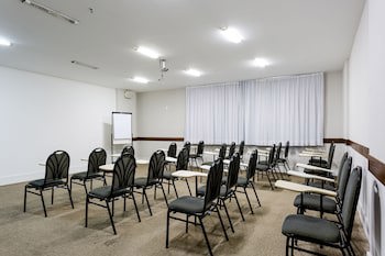 Victory Business Hotel