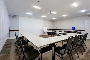 Victory Business Hotel