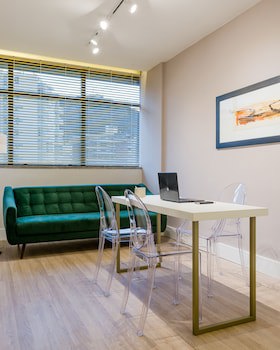 Victory Business Hotel