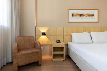 Victory Business Hotel