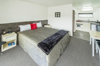 151 On London Motel
