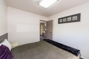 151 On London Motel