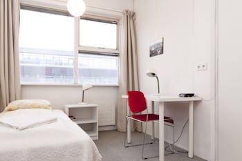 101 Guesthouse Hotel