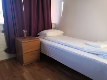 101 Guesthouse Hotel