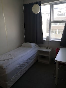 101 Guesthouse Hotel