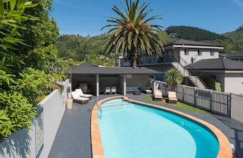 The Hotel Nelson