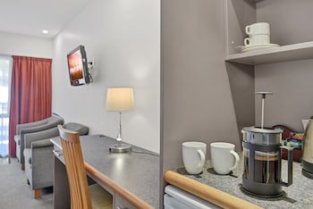 The Hotel Nelson