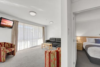 The Hotel Nelson