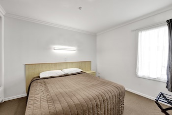 The Hotel Nelson