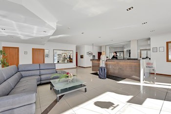 The Hotel Nelson