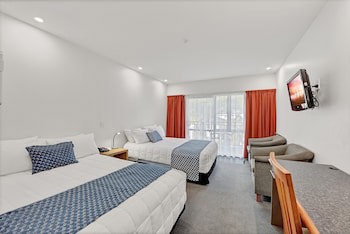 The Hotel Nelson