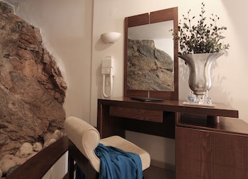 Delina Mountain Resort