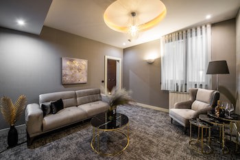 Crystal Hotel Belgrade