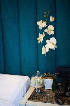 Crystal Hotel Belgrade