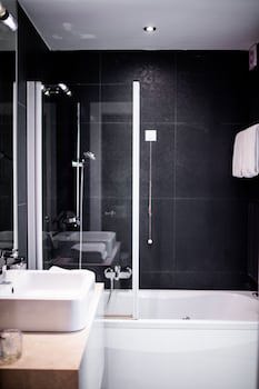 Crystal Hotel Belgrade
