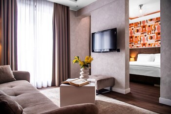 Crystal Hotel Belgrade