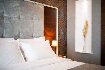 Crystal Hotel Belgrade