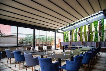 Crystal Hotel Belgrade