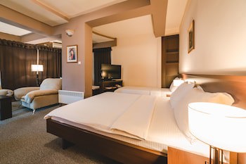 Keto Hotel