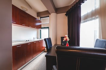 Keto Hotel