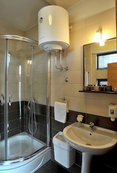 Keto Hotel