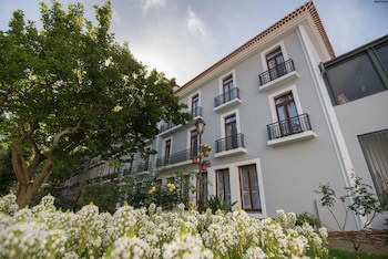 Azoris Angra Garden