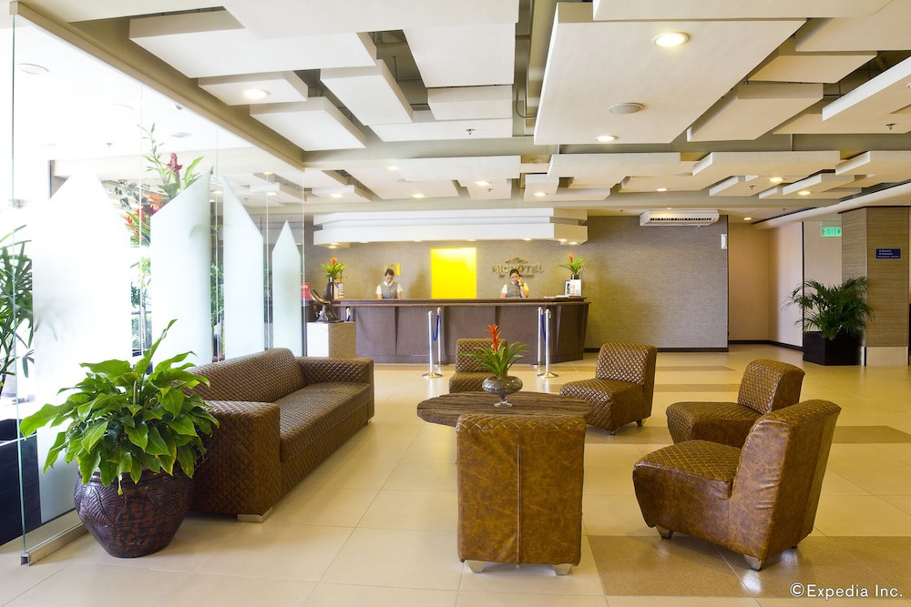 Microtel by Wyndham Mall of Asia
