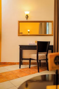 Colosseum Hotel & Fitness Club