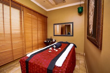 Colosseum Hotel & Fitness Club