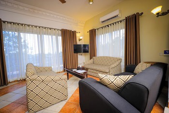 Colosseum Hotel & Fitness Club