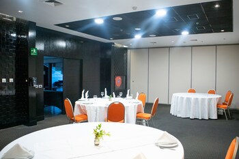 Wyndham Santiago Pettra