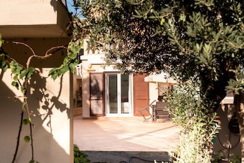 Myrties Boutique Apartments