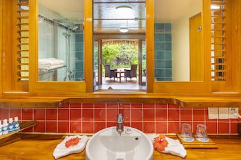 Sanctuary Rarotonga-On The Beach - Adults Only